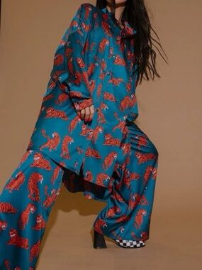 Dressed in LALA - Satin Playsuit Button Down - Tiger Print - Oversized Medium